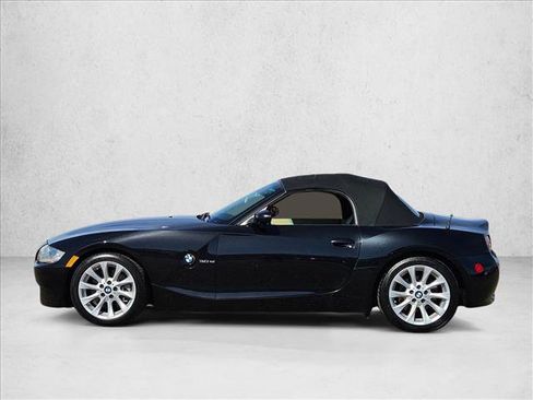 Used 2006 BMW Z4 3.0si image 9