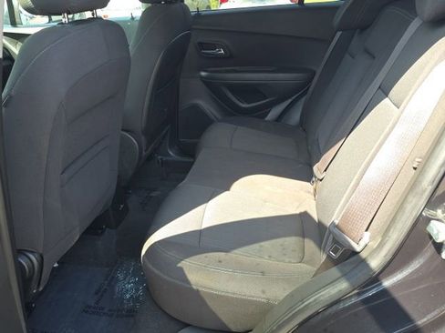 Used 2016 Chevrolet Trax LT image 19