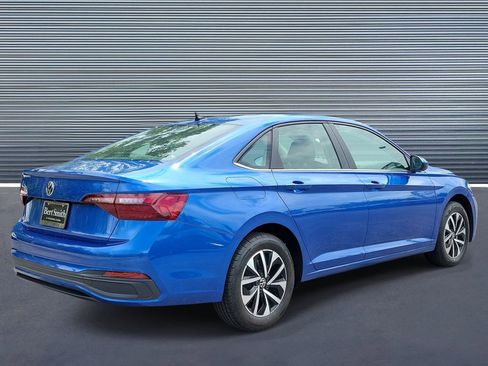Used 2023 Volkswagen Jetta S FWD image 3