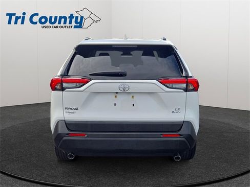 Certified 2025 Toyota RAV4 LE image 7