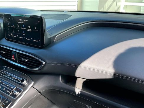 Used 2023 Hyundai Santa Fe Limited image 16