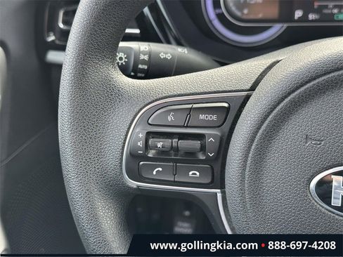 Certified 2020 Kia Niro LX image 21