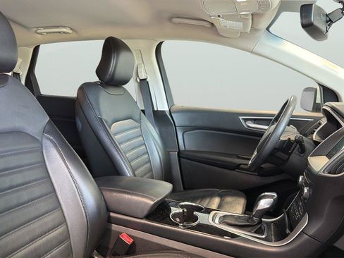 Used 2018 Ford Edge SEL w/ Equipment Group 201A AWD/4WD image 14