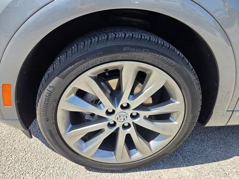Used 2023 Buick Envision Avenir AWD/4WD image 7