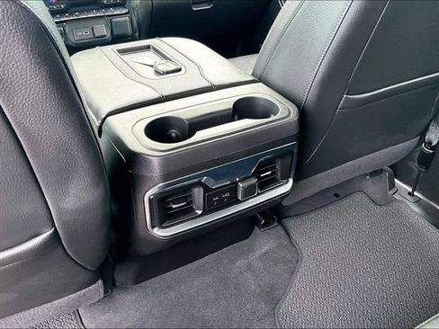 Used 2022 GMC Sierra 1500 Denali w/ Driver Alert Package II AWD/4WD image 23