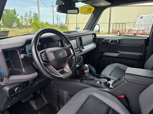 Used 2023 Ford Bronco Black Diamond AWD/4WD image 11