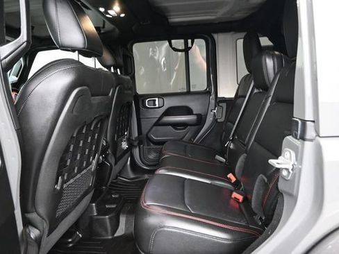 Used 2020 Jeep Wrangler Unlimited Rubicon AWD/4WD image 7