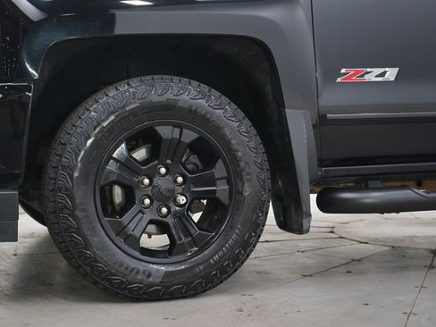 Used 2016 Chevrolet Silverado 1500 LTZ Z71 w/ LTZ Plus Package image 29