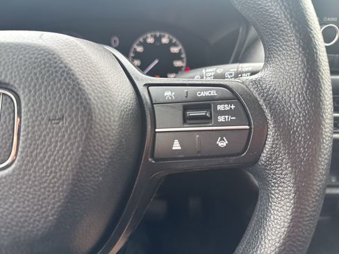 Used 2023 Honda HR-V LX image 25