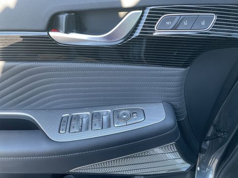 Used 2023 Hyundai Palisade Calligraphy w/ Cargo Package AWD/4WD image 10