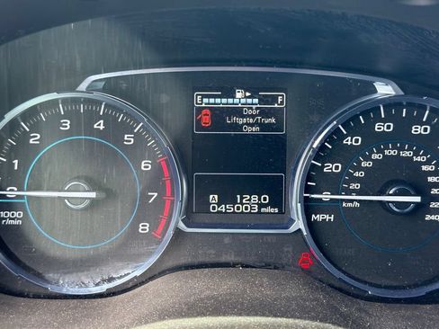 Used 2018 Subaru Forester 2.5i Premium AWD/4WD image 7