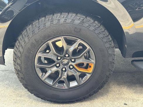Certified 2025 Ford Expedition Tremor AWD/4WD image 4