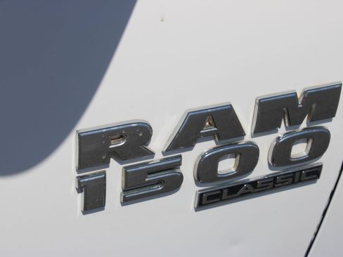 Used 2021 RAM 1500 Tradesman w/ Chrome Appearance Group AWD/4WD image 27