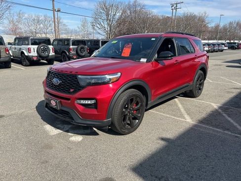 Used 2023 Ford Explorer ST w/ Equipment Group 401A AWD/4WD image 3