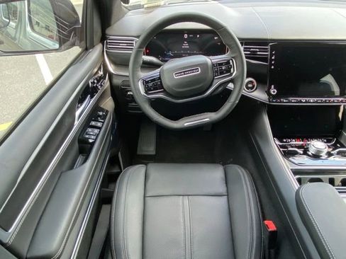 New 2024 Jeep Grand Wagoneer L 4WD w/ Rear Seat Video Group 1 image 38