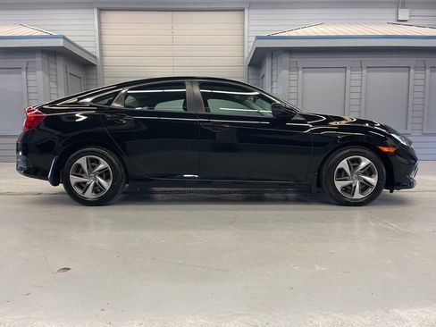 Used 2020 Honda Civic LX image 8