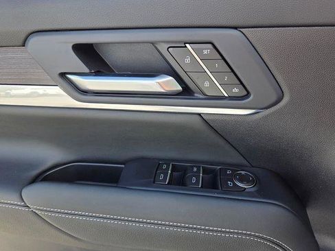 New 2026 GMC Terrain Denali image 35