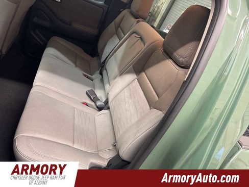 Used 2022 Nissan Frontier SV w/ Technology Package image 25