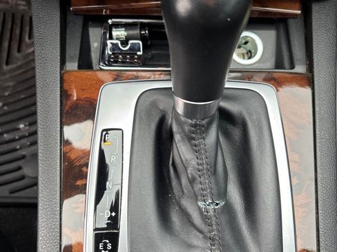 Used 2012 Mercedes-Benz C 300 Sport image 16