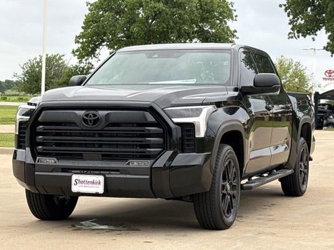 New 2026 Toyota Tundra SR5 AWD/4WD image 3