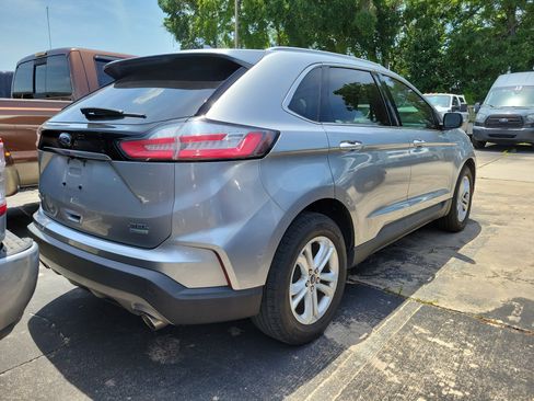 Used 2020 Ford Edge SEL w/ Convenience Package FWD image 5