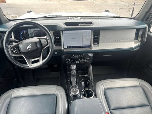 Used 2024 Ford Bronco Outer Banks AWD/4WD image 15