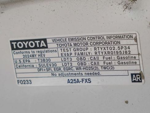 Used 2024 Toyota Sienna XSE w/ XSE Premium Package AWD/4WD image 27