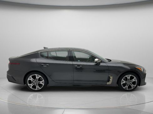 Used 2020 Kia Stinger GT-Line w/ Sun & Sound Package AWD/4WD image 4