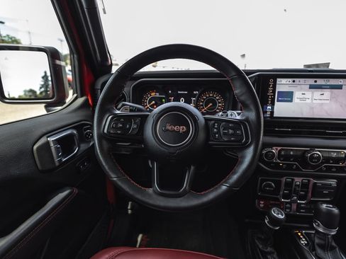 Used 2024 Jeep Wrangler Unlimited Rubicon 392 AWD/4WD image 26