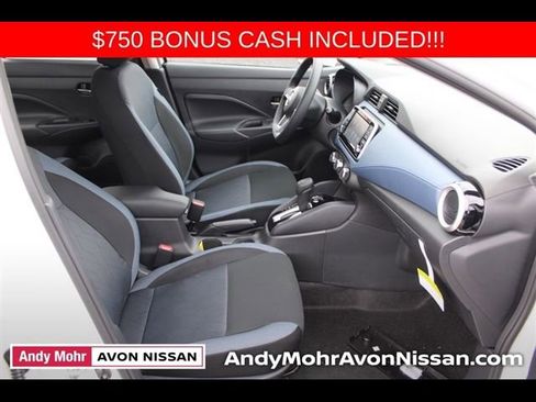 New 2025 Nissan Versa SV w/ Trunk Package FWD image 11