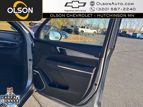 Certified 2025 Buick Enclave Preferred image 47