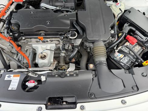 Used 2021 Honda Accord EX-L image 8