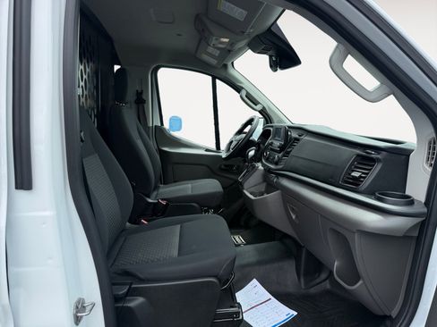 Used 2025 Ford Transit 250 Low Roof w/ Exterior Upgrade Package RWD image 17