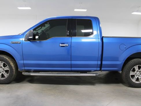 Used 2015 Ford F150 XLT w/ Equipment Group 302A Luxury image 6