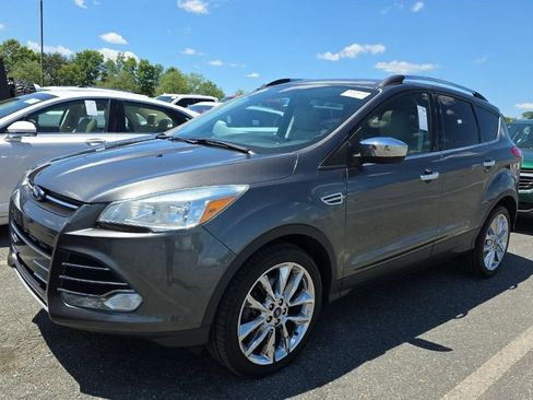 Used 2016 Ford Escape SE w/ SE Chrome Package AWD/4WD image 5