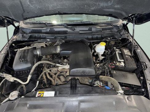 Used 2023 RAM 1500 Classic Warlock AWD/4WD image 42