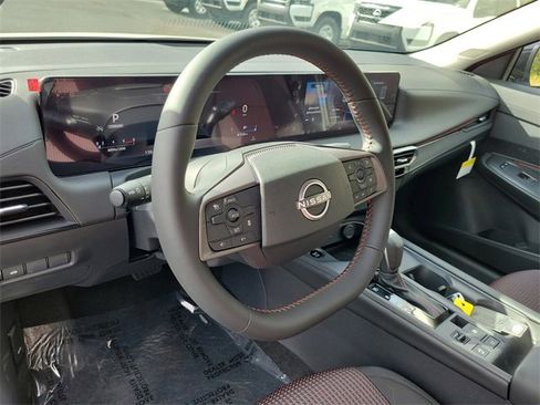 New 2026 Nissan Sentra SR image 17