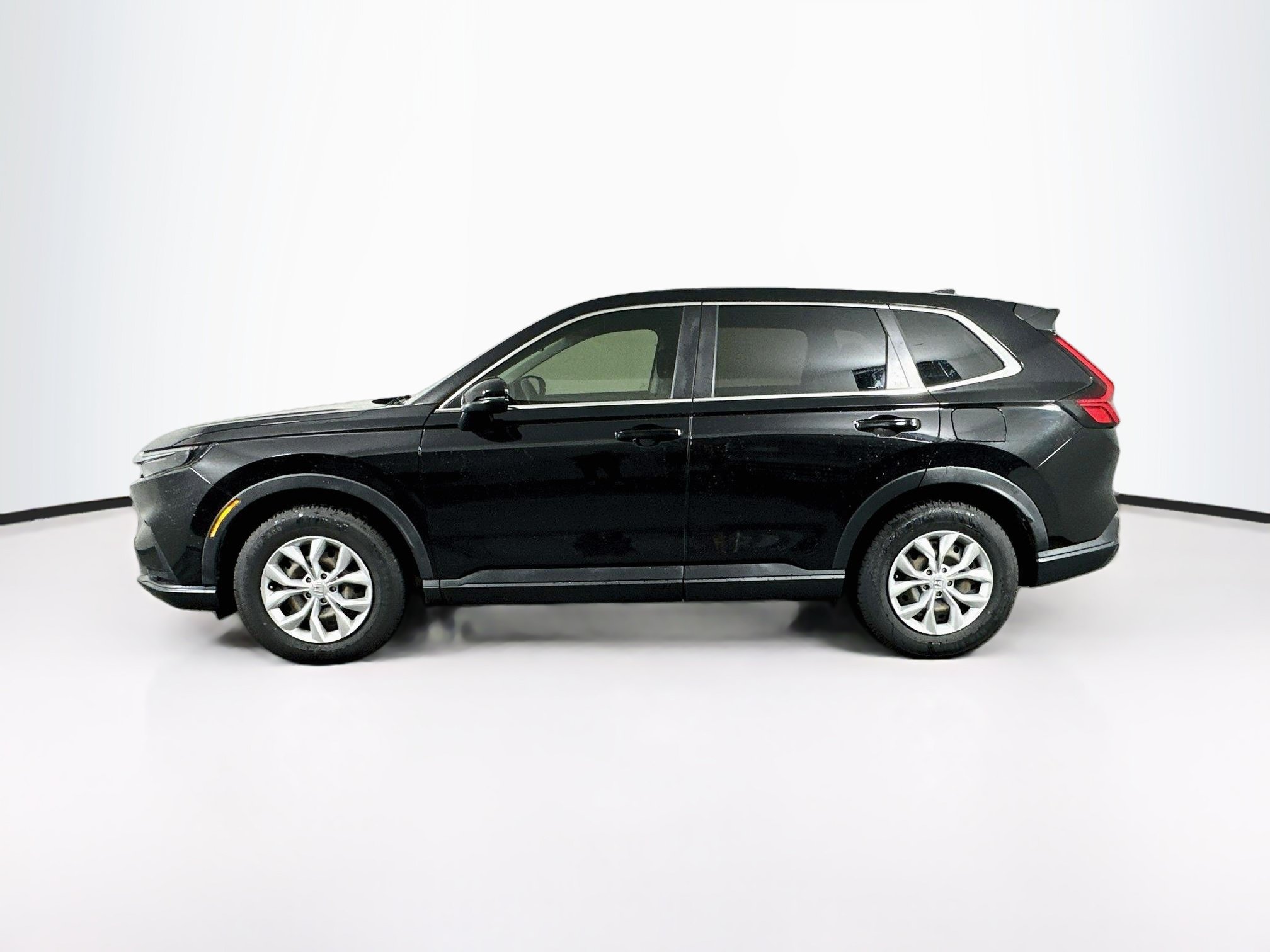 Used 2024 Honda CR-V LX image 4