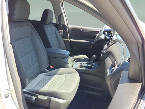 Used 2020 Chevrolet Equinox LT image 15