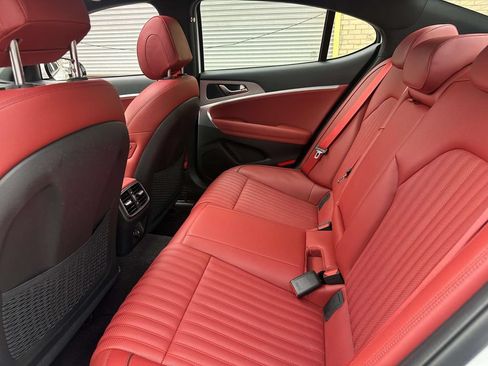 Used 2023 Genesis G70 2.0T w/ Sport Prestige Package AWD/4WD image 17