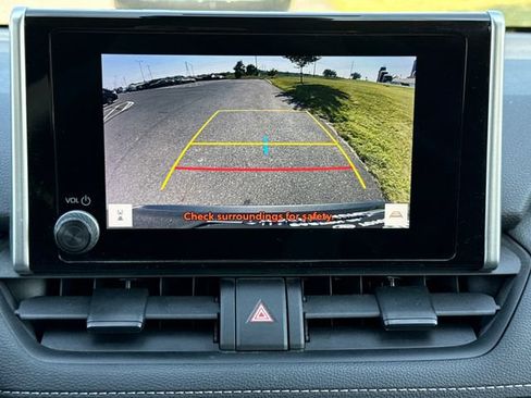 Used 2023 Toyota RAV4 XLE w/ Convenience Package AWD/4WD image 29