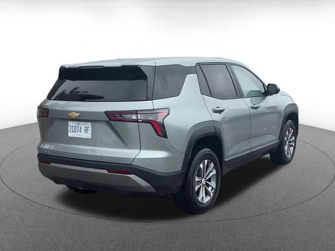 Used 2025 Chevrolet Equinox LT FWD image 14