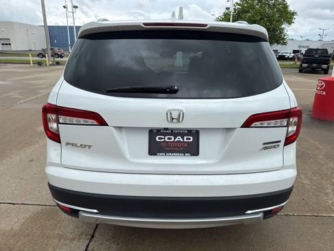 Used 2020 Honda Pilot Touring image 5