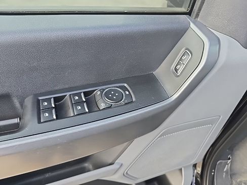 Used 2023 Ford F250 XL w/ STX Appearance Package AWD/4WD image 10