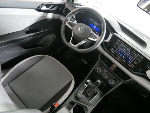 Used 2022 Volkswagen Taos S w/ IQ Drive S Package AWD/4WD image 9