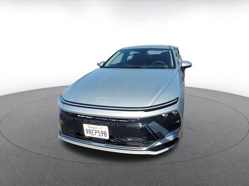 Used 2025 Hyundai Sonata SEL image 3