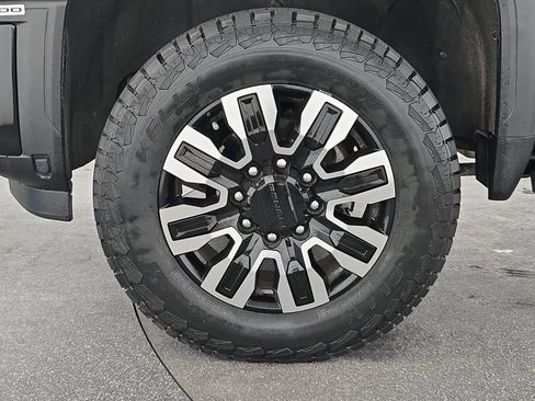 Used 2024 GMC Sierra 2500 Denali Ultimate w/ Max Trailering Package AWD/4WD image 39
