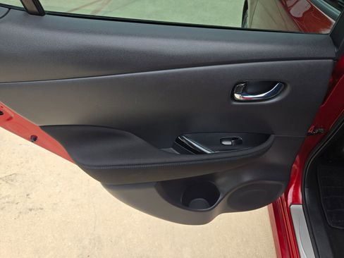 Used 2022 Nissan Leaf SV Plus FWD image 14