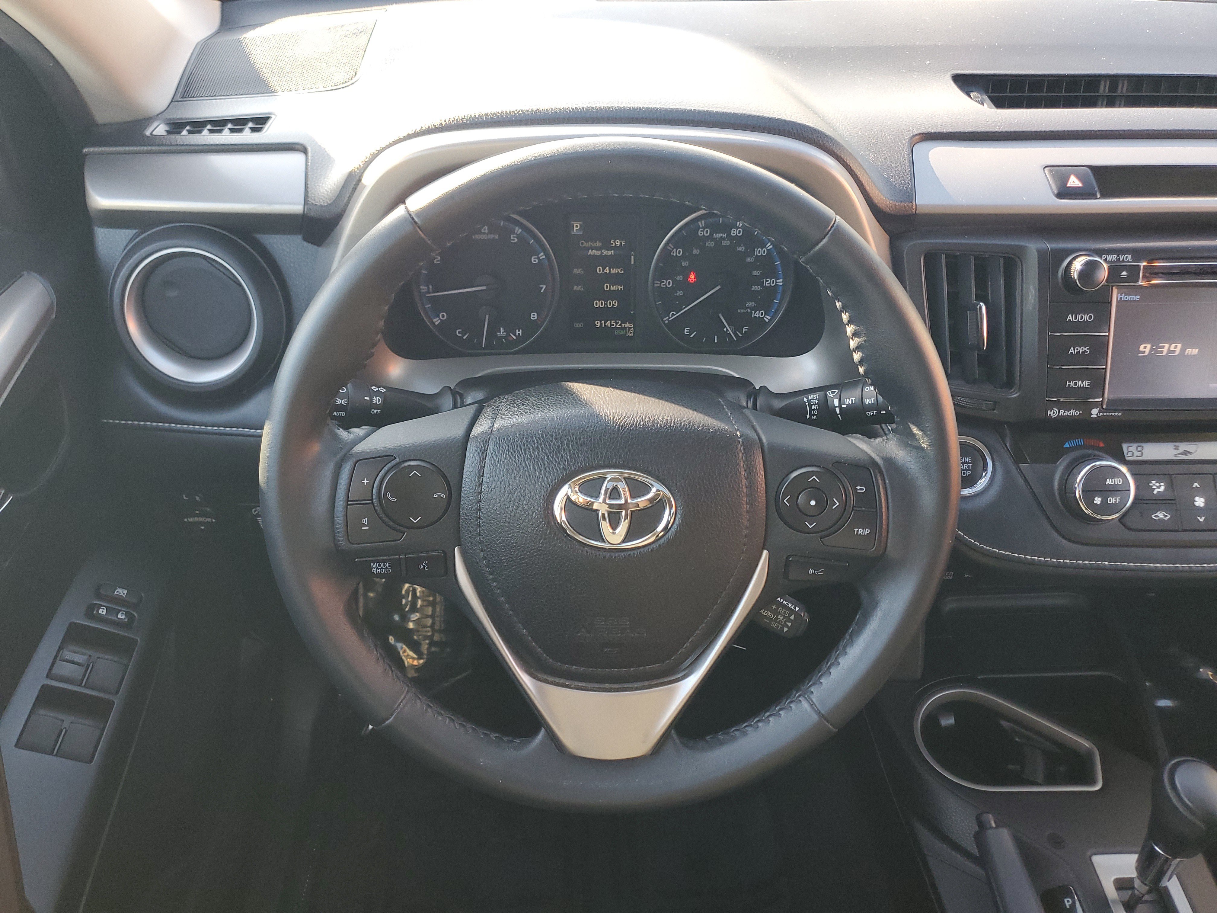 Certified 2018 Toyota RAV4 XLE w/ Plus Extra Value Package AWD/4WD image 16