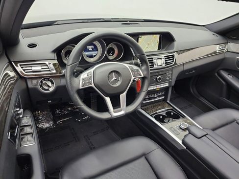 Used 2016 Mercedes-Benz E 350 Sedan image 9